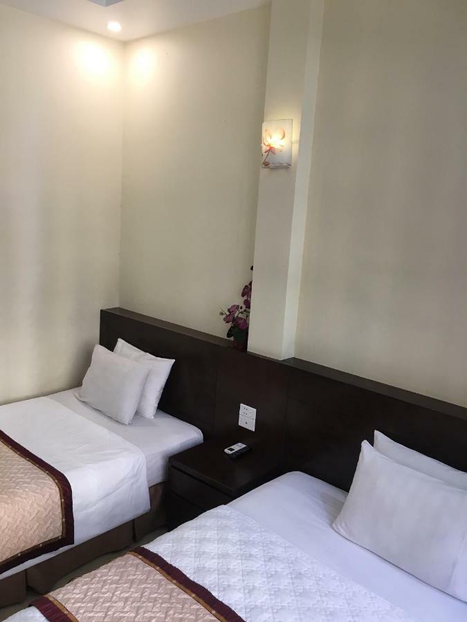 Ho Tay Hotel Ha Long Exterior photo